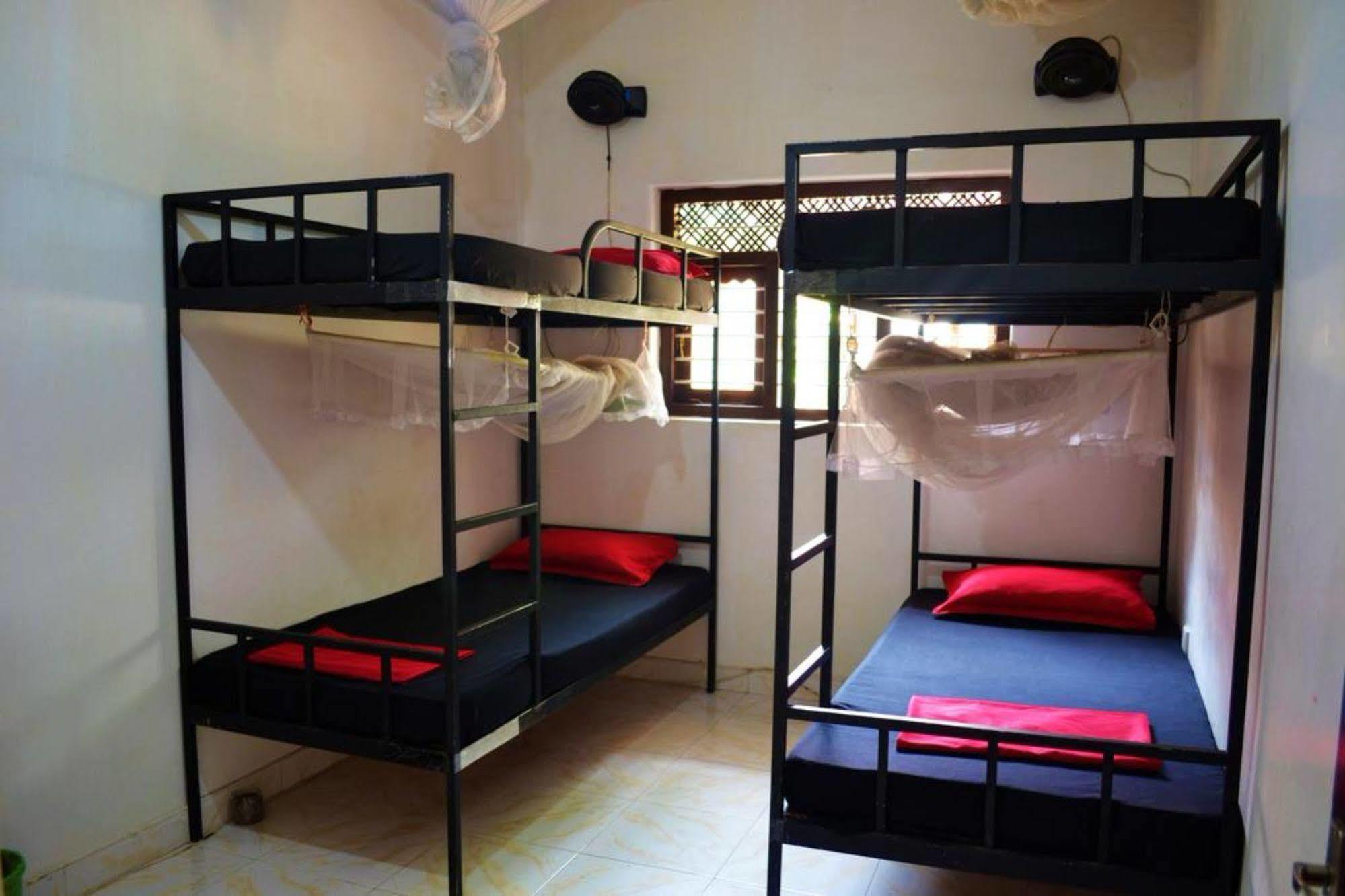 Dambulla City Hostel Exteriör bild